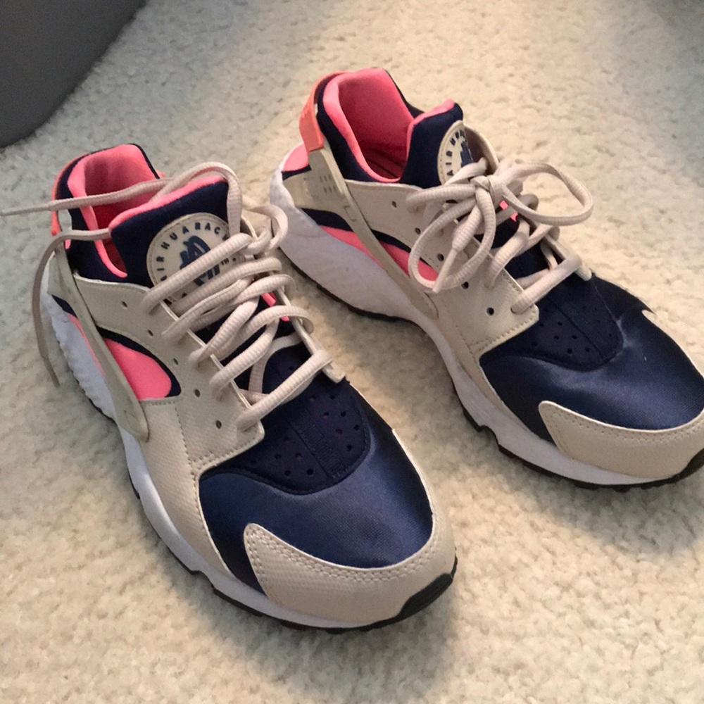 Multi color huaraches women’s MAKE AN OFFER